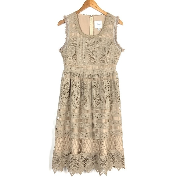 Geode Modcloth Esteemed Elegance Crochete Dress M - Picture 2 of 9